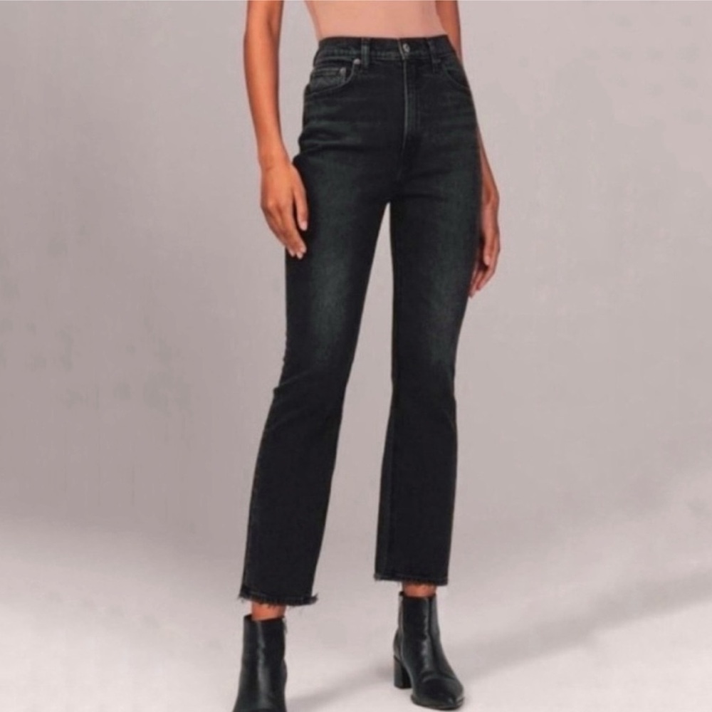 Abercrombie & Fitch The Kick Flare Ultra High Rise Jeans